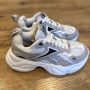 Reebok Royal Charge Cool Dad Shoes White Navy Size Y12 Kids